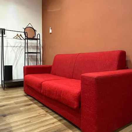 Apartament Almia *
