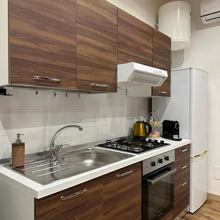 Apartament Almia *