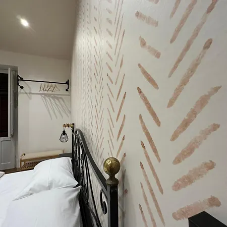 Almia Apartament *